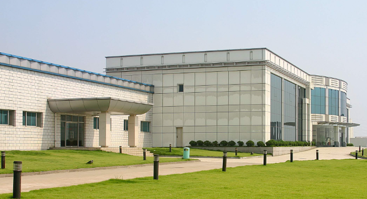 云服务器与虚拟主机租用方案对比：企业建站如何选择更合适